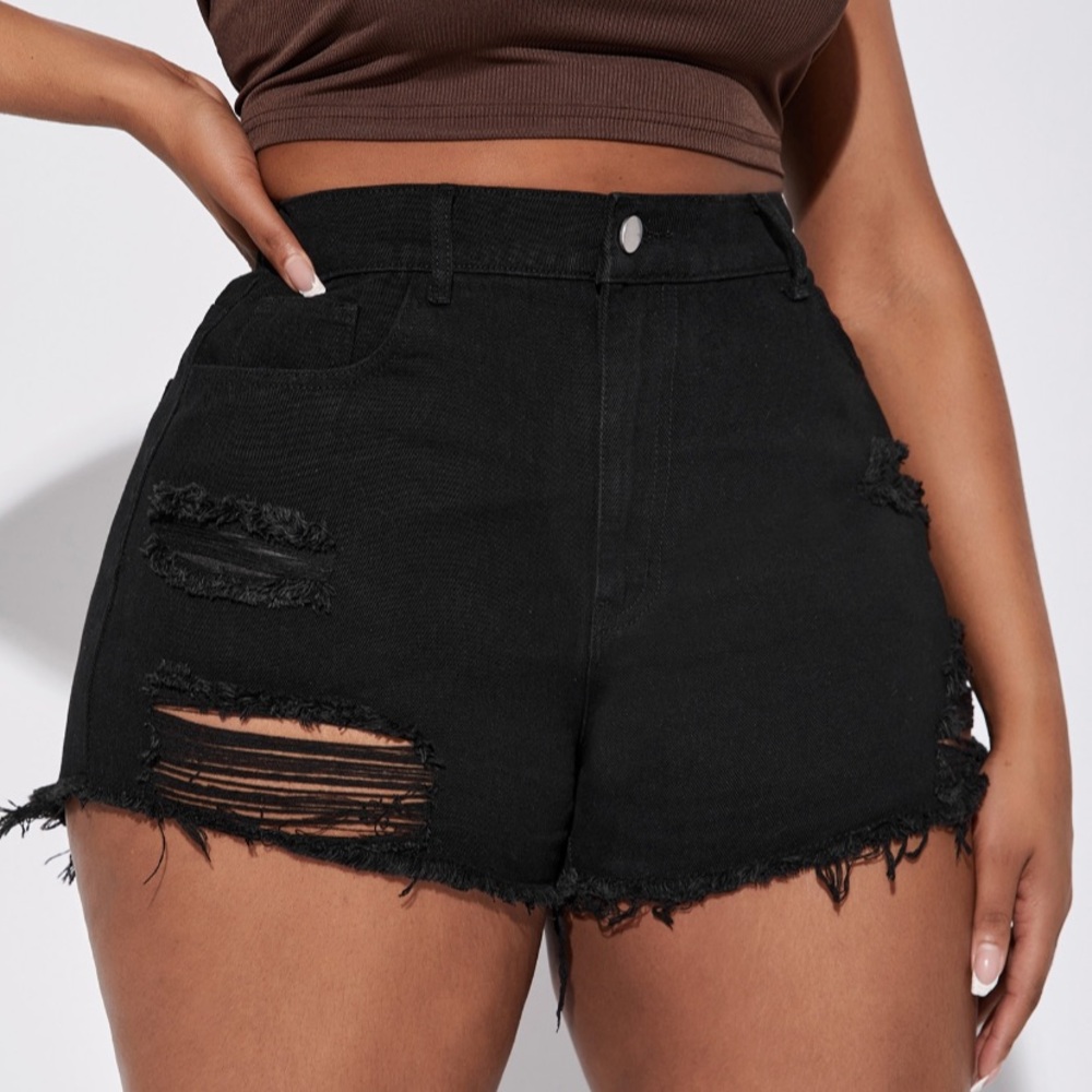 4/$20 Black distressed shorts